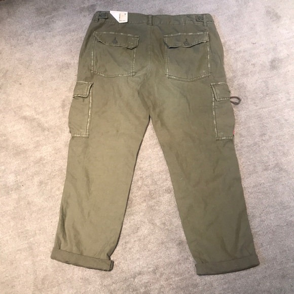 american eagle green cargo pants